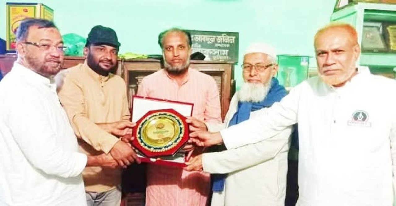 লাকসাম প্রেস ক্লাবের প্রয়াত ১১ সাংবাদিকদের মরণোত্তর সম্মাননা প্রদান